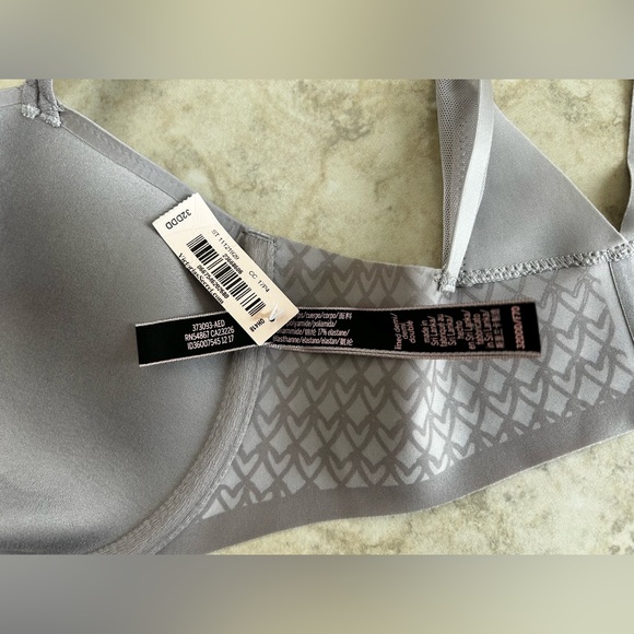 Victoria’s Secret bra NWT - Picture 4 of 4